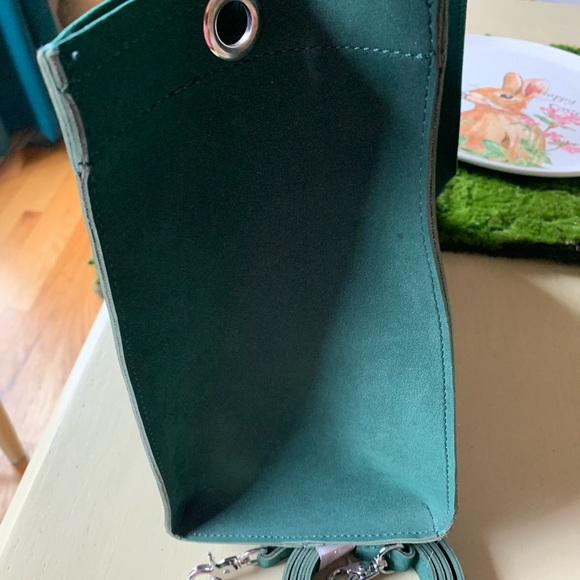 Vegan Green Suede tote w short/long handle - Picture 5 of 11